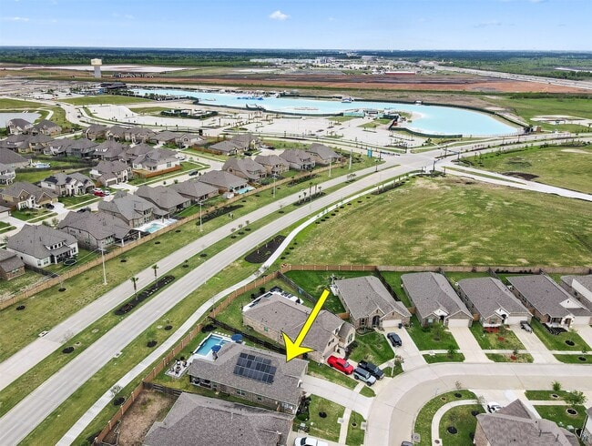 Building Photo - 3037 Broadhaven Dr