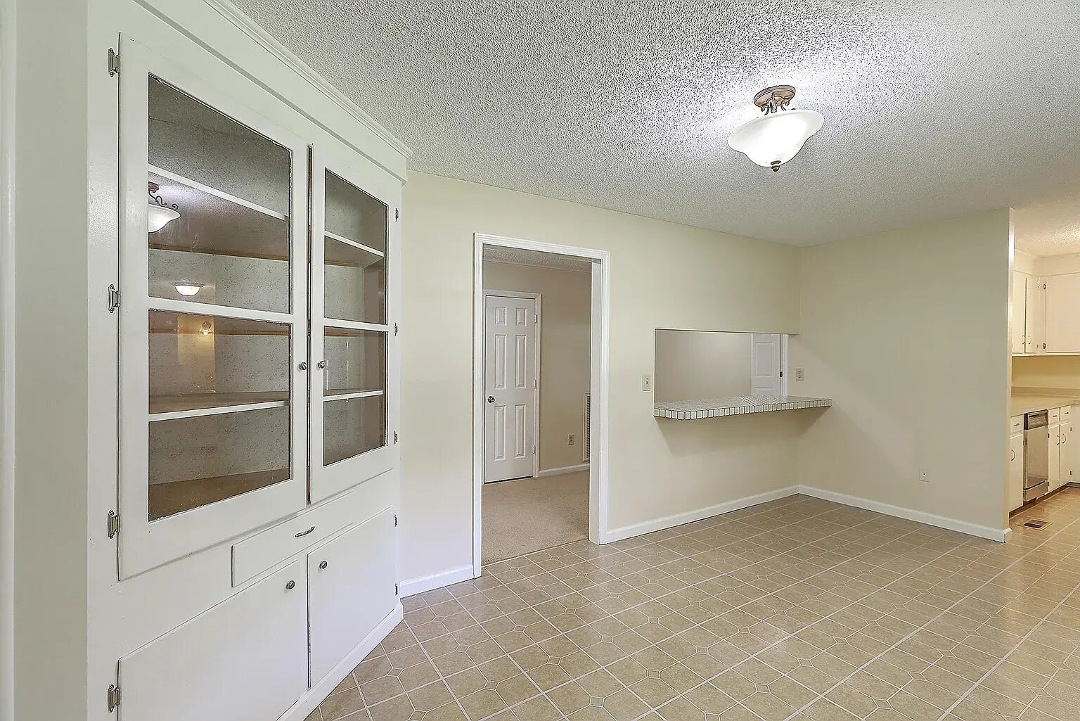 Dining Room - 106 Mayrant St