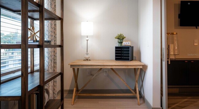 Building Photo - 110 Zora Pl