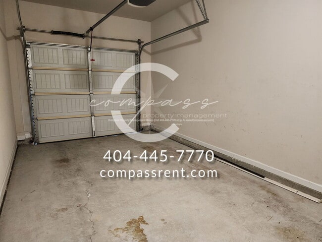 Building Photo - 6048 Oak Bend Ct