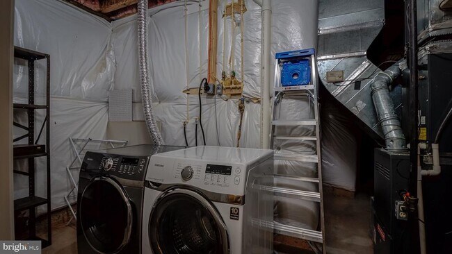 Building Photo - 14000 Baneberry Cir