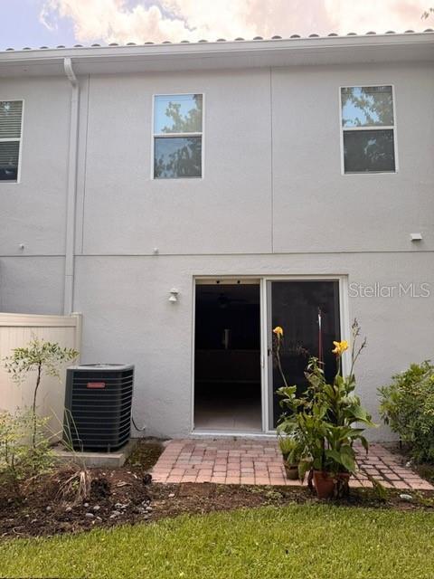 Building Photo - 1911 Silverweed Way