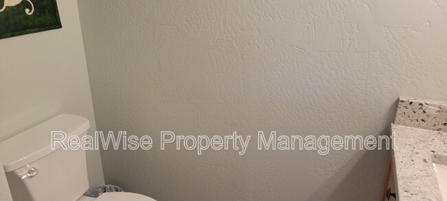 Building Photo - 235 Needlewood Dr