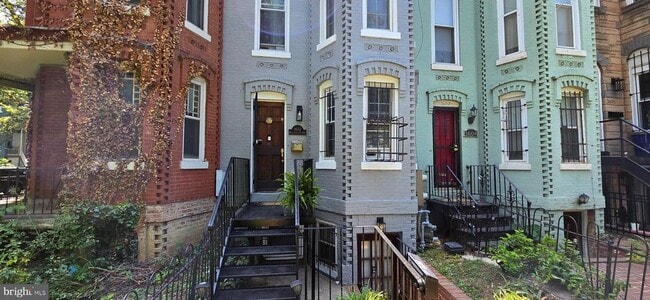 Building Photo - 1602 New Jersey Ave NW