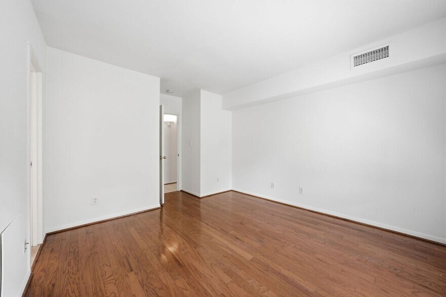 Building Photo - 2255 Castle Rock Square