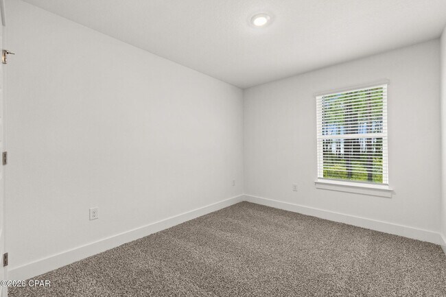 Building Photo - 188 Ellery Ln