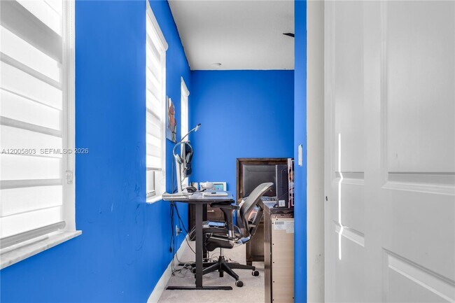 Building Photo - 7314 Estero Dr