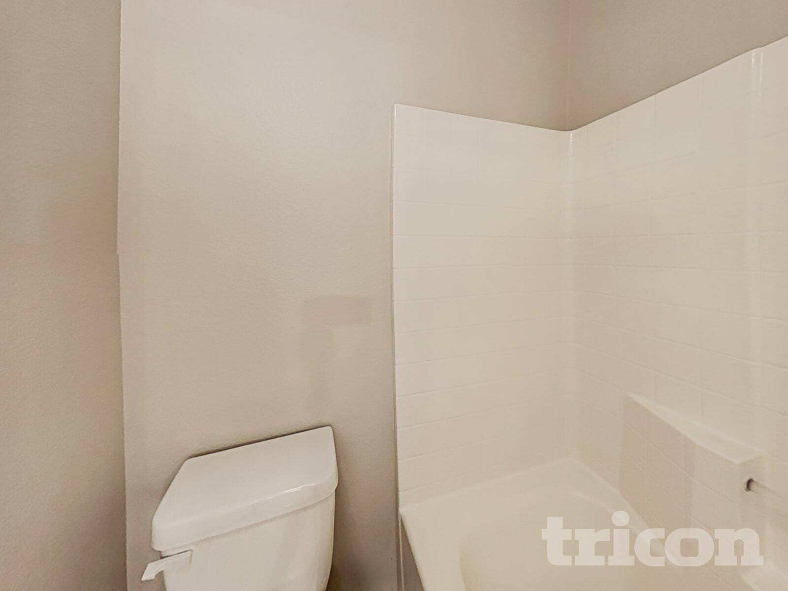 Building Photo - 7900 Hornbeam Ct