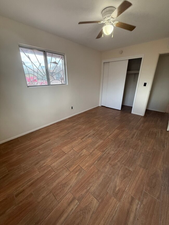 Building Photo - HOUSE FORE RENT