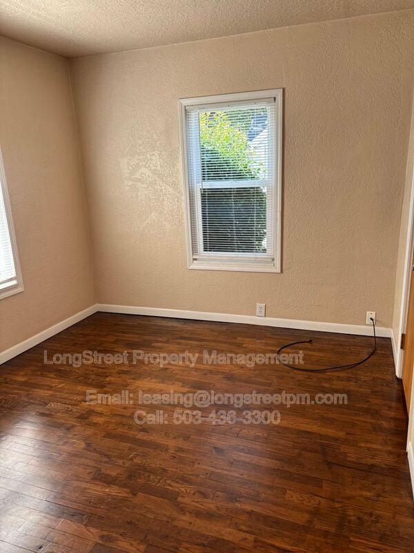 Building Photo - 1231 Elm St NW