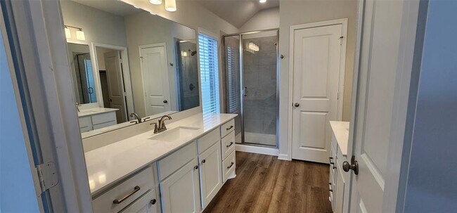 Building Photo - 628 Los Olives Ln