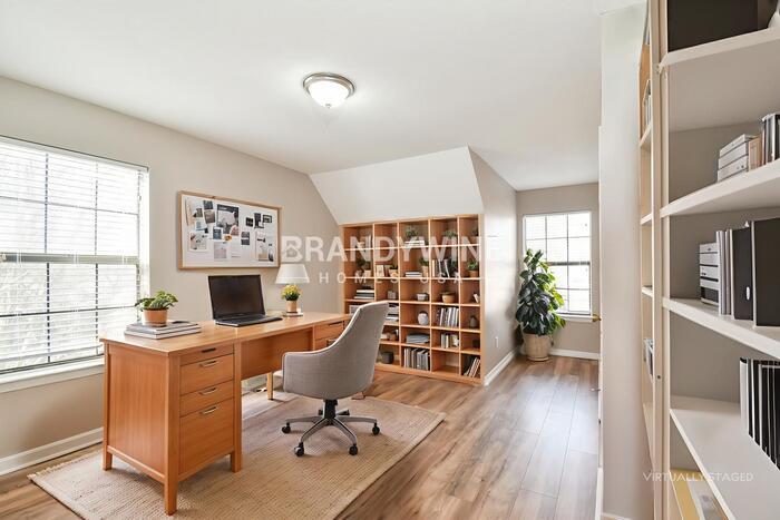 Building Photo - 7215 Grapevine Cove