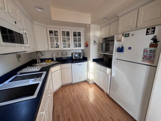 Building Photo - 127 Pettey Ln