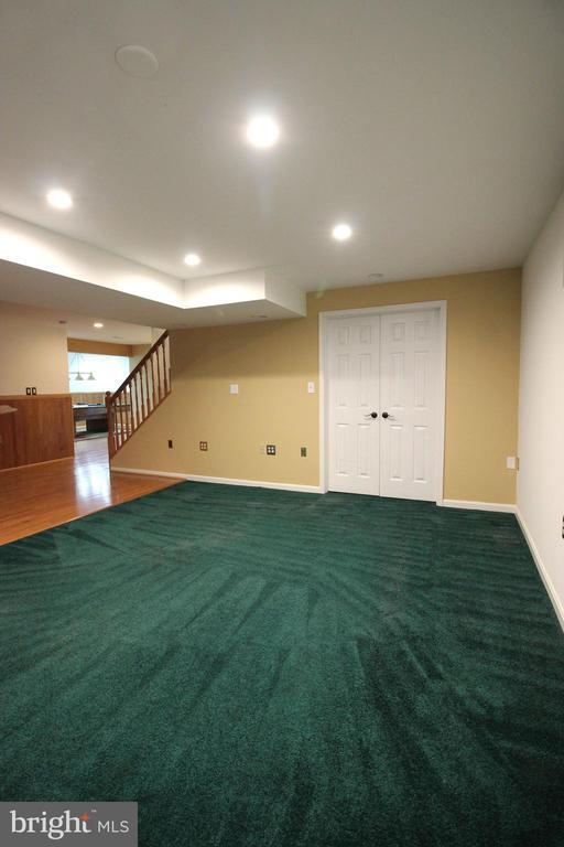 Building Photo - 14015 Wood Rock Way
