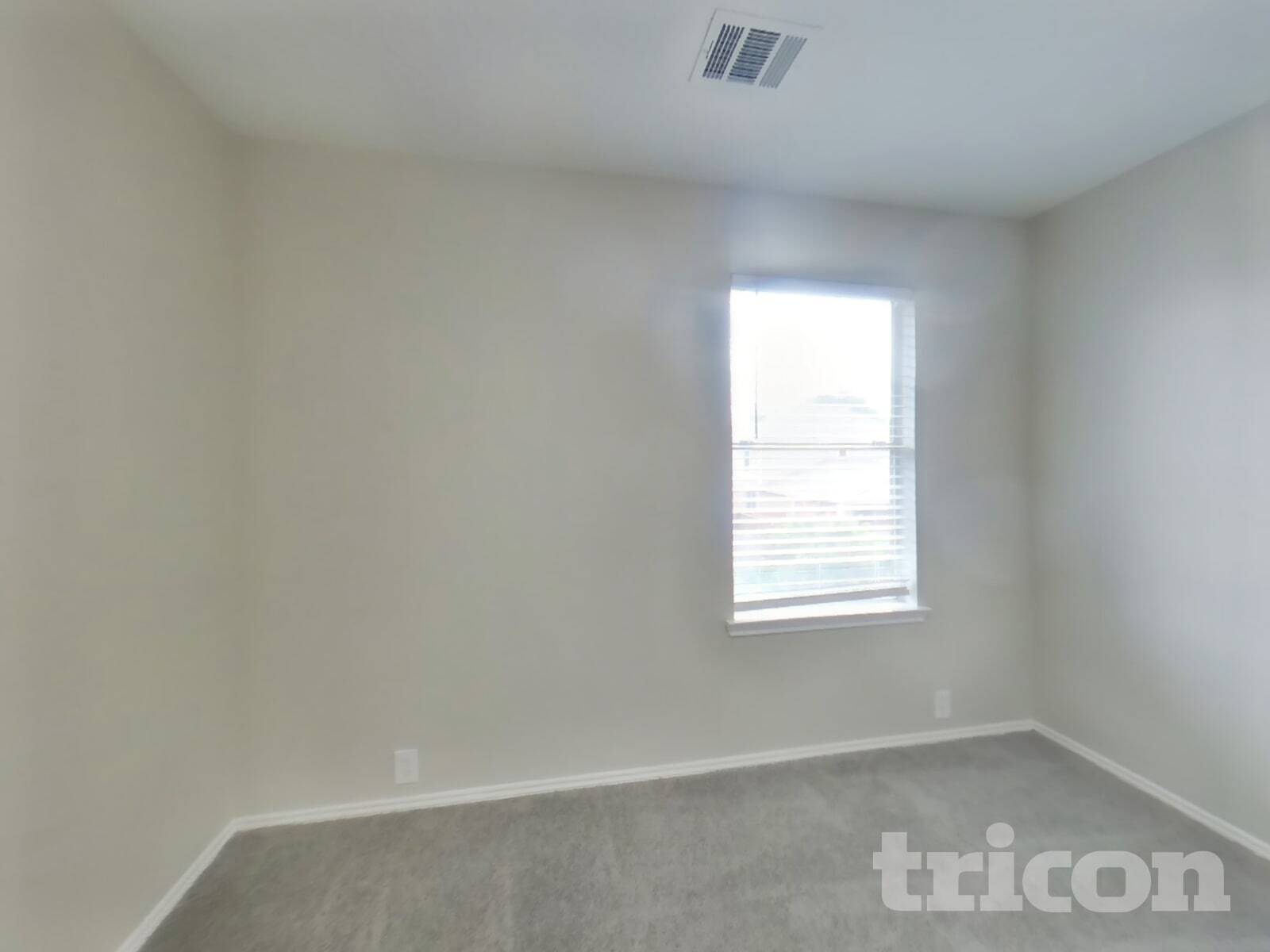 Building Photo - 18810 Woodbreeze Dr