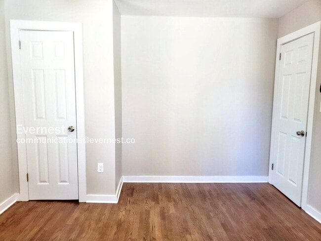 Building Photo - 6100 Azalea Dr SE