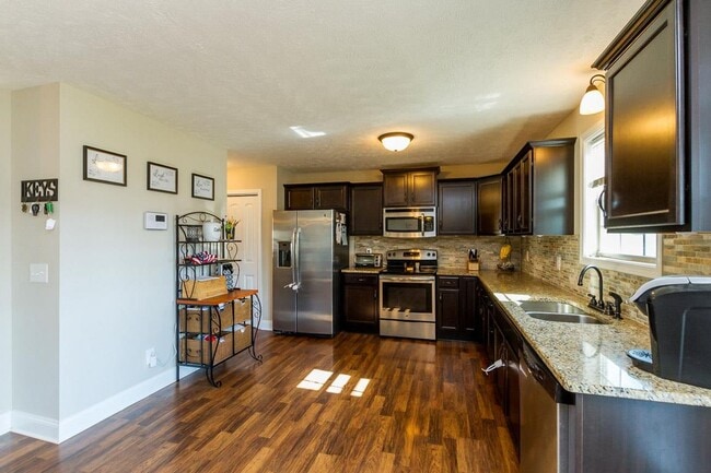 Building Photo - 3753 Tradewinds Terrace