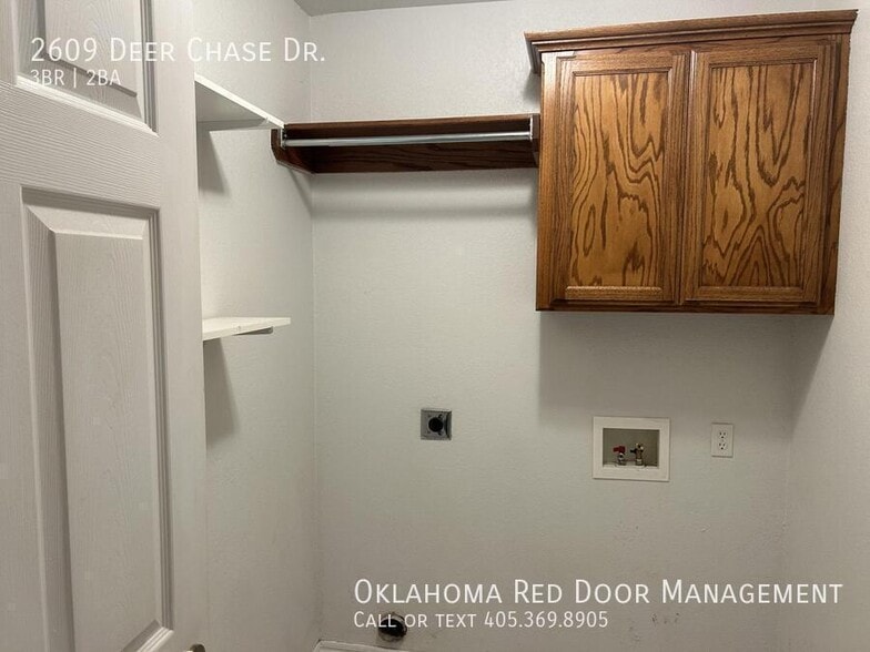 Building Photo - 2609 Deer Chase Dr