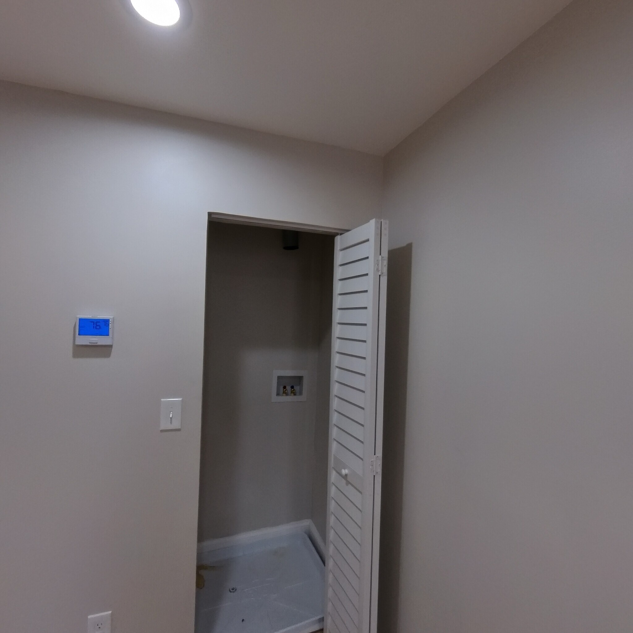 Washer/Dryer Included - 4646 York Rd
