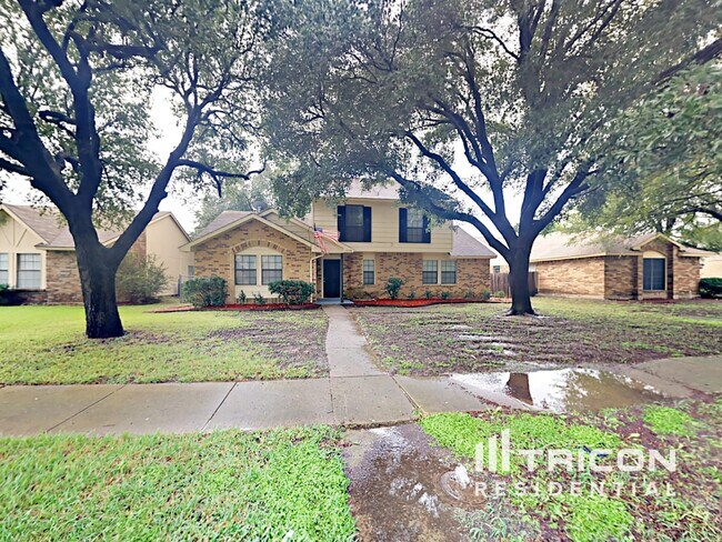Building Photo - 1378 Southridge Dr