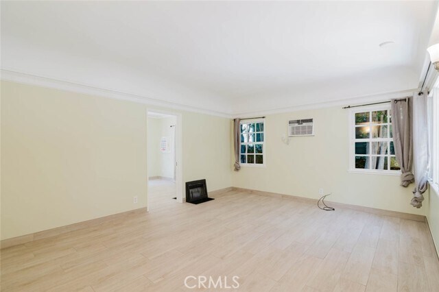 Building Photo - 11036 Fruitland Dr