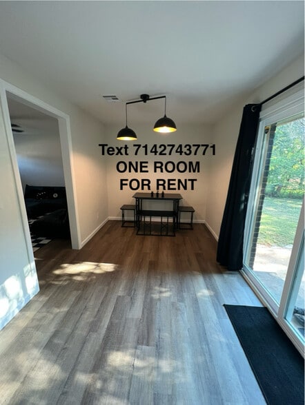 Building Photo - 3424 Parker Dr