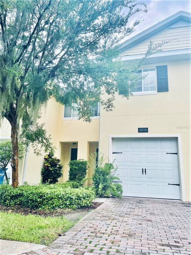 10739 Regent Square Dr 10739 Regent Square Dr Orlando FL 32825