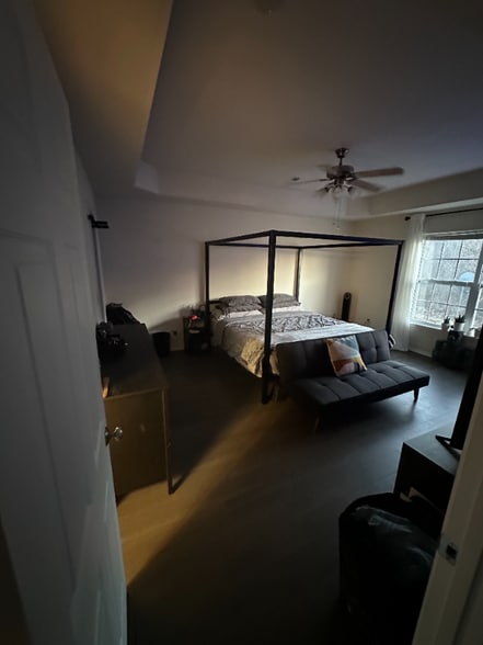 Building Photo - 358 Carmel Valley Way