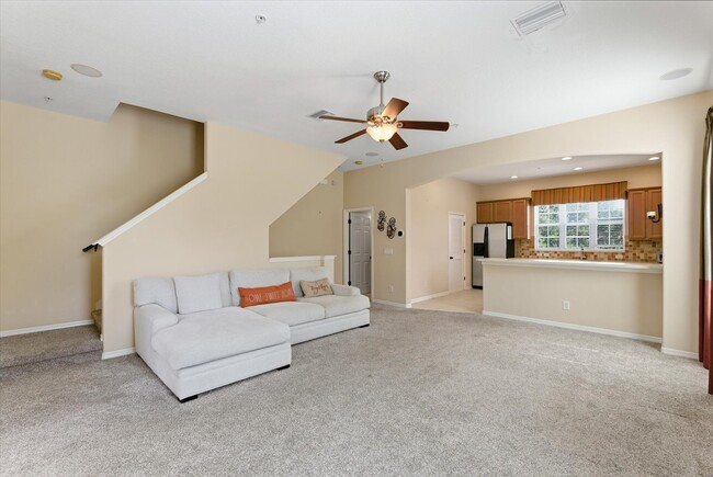 Building Photo - 964 Sombra St