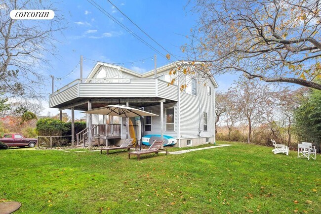 Building Photo - 39 Seaside Ave