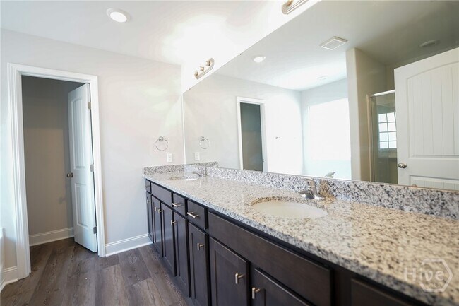 Building Photo - 145 Guana Ln