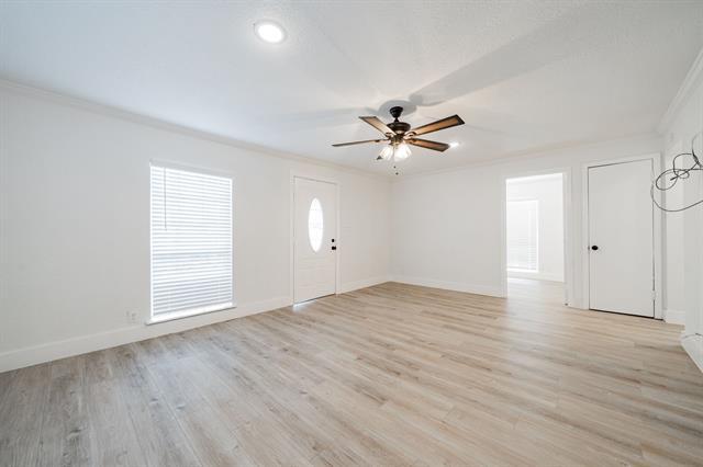 Building Photo - 303 N 2nd St