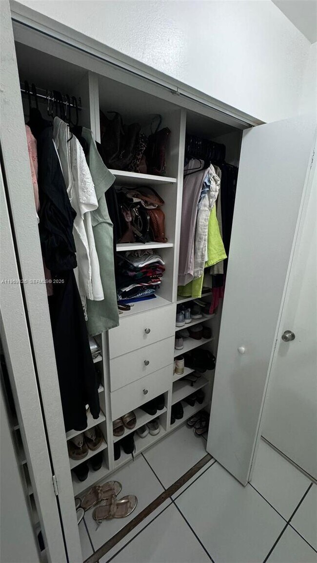 Building Photo - 9455 W Flagler St