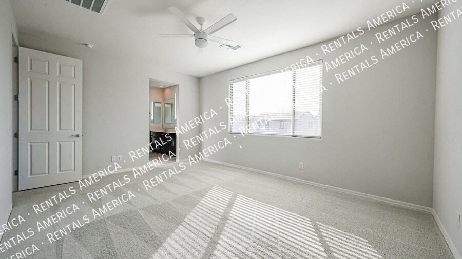 Building Photo - 17611 W Missouri Ave