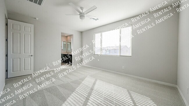 Building Photo - 17611 W Missouri Ave