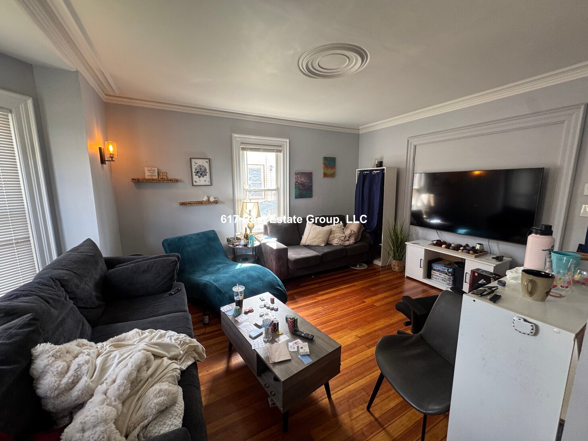 Building Photo - 27 Athol St