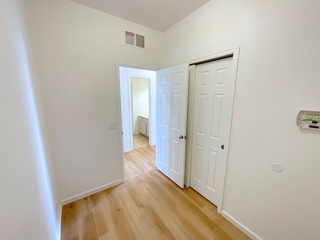 Building Photo - 12354 Pine Valley Cir