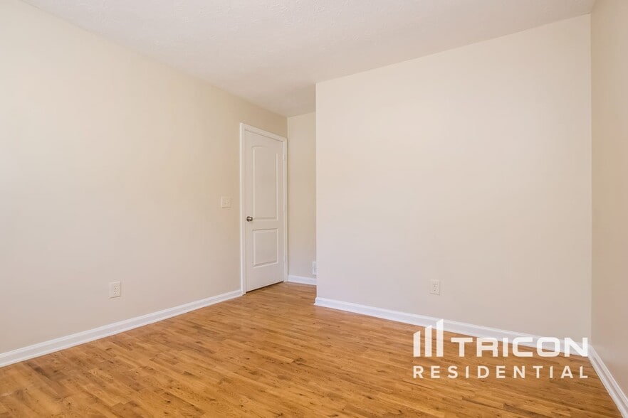 Building Photo - 4063 Tanglewood Rd