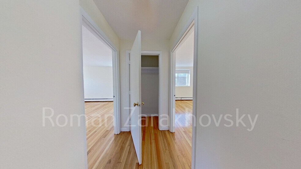 Building Photo - 88 Gardner St