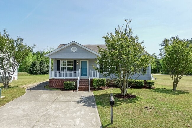 Building Photo - Beautiful Updated Home!