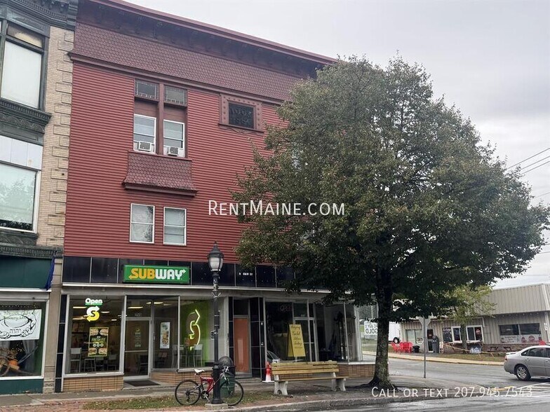 Building Photo - 255 Main St