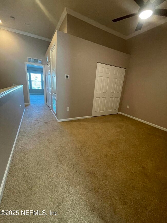 Building Photo - 6937 Woody Vine Dr