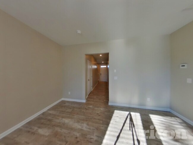 Building Photo - 149 Victory Cir