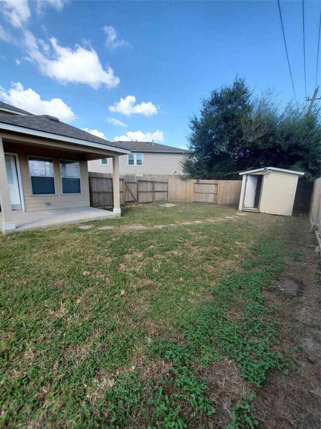 Building Photo - 9342 Canady Park Ln