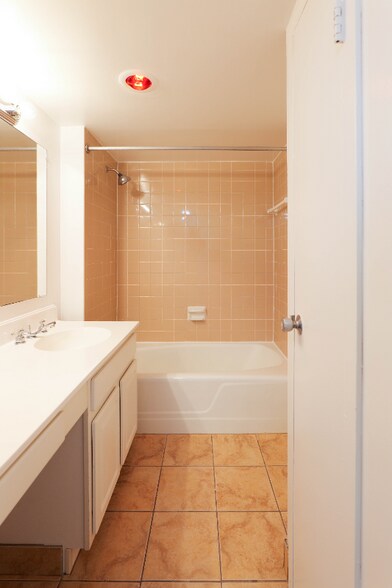 Building Photo - 11801 Rockville Pike