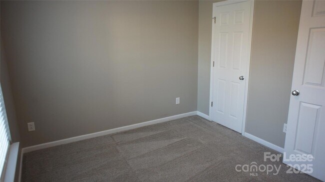 Building Photo - 12027 Stratfield Pl Cir