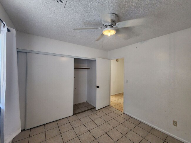 Building Photo - Affordable Single-Story Home
