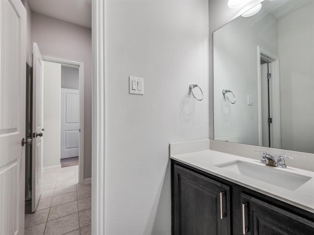 Building Photo - 4717 Cash Dr