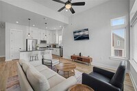 Building Photo - 2930 Moreno St