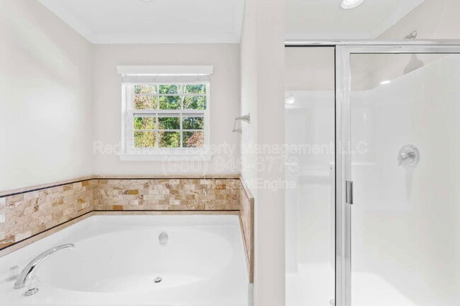 Building Photo - 10988 Flyreel Pl